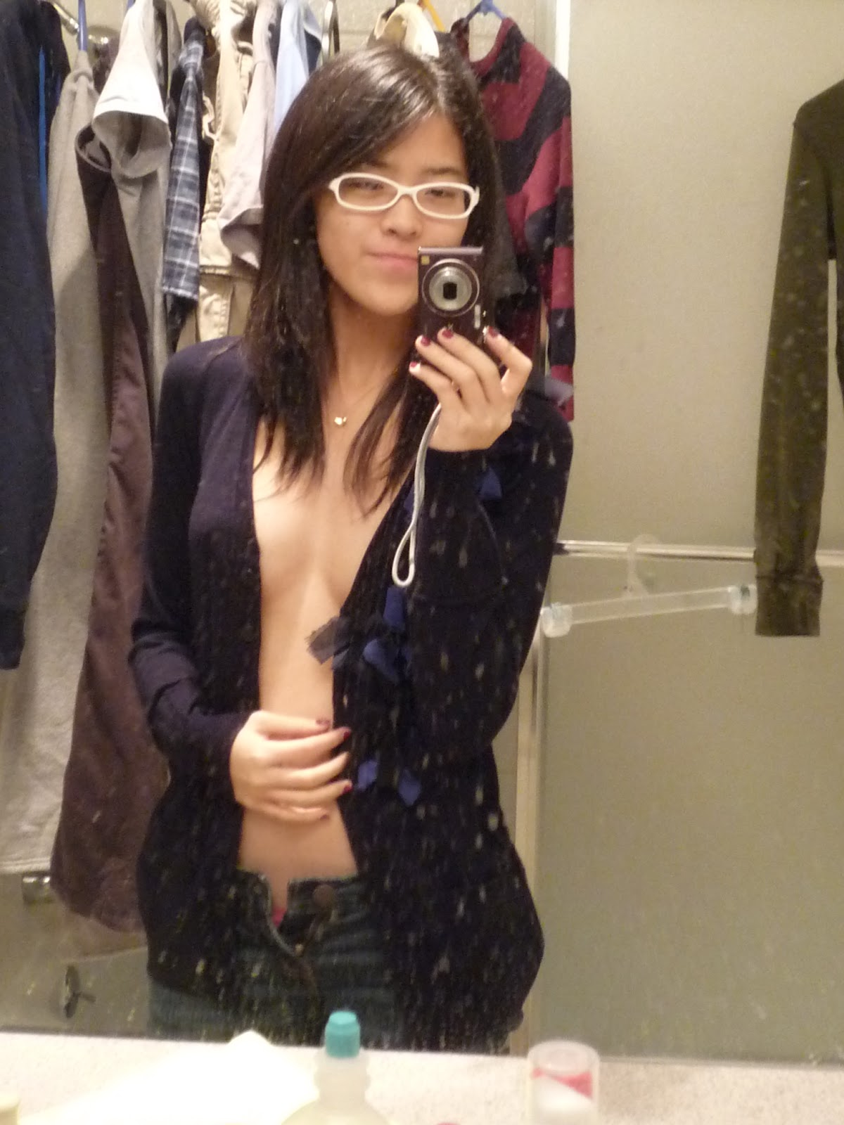 sliping gall sex pictures imagini cu debby ryan goala